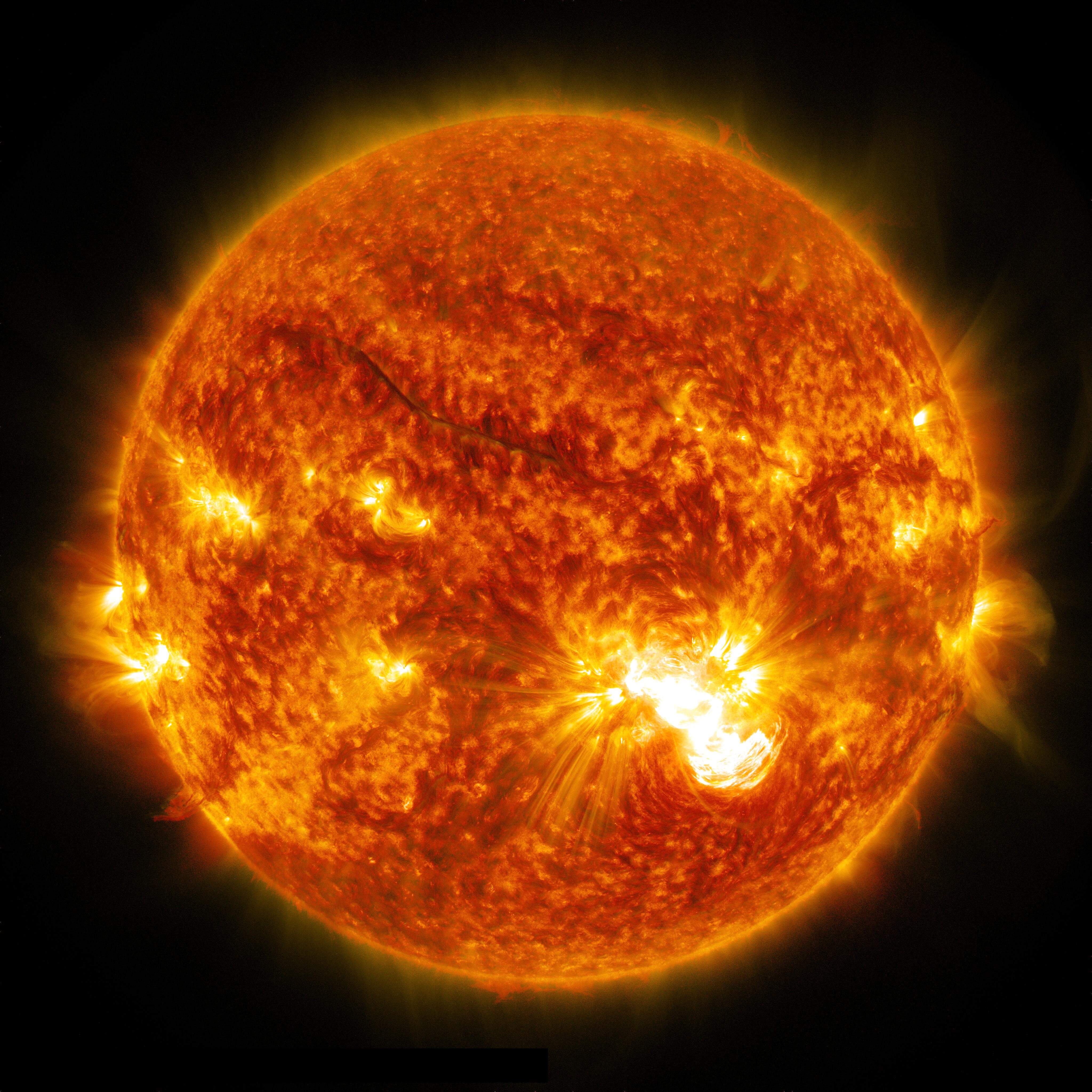 eruptii solare NASA soare geomagnetic
